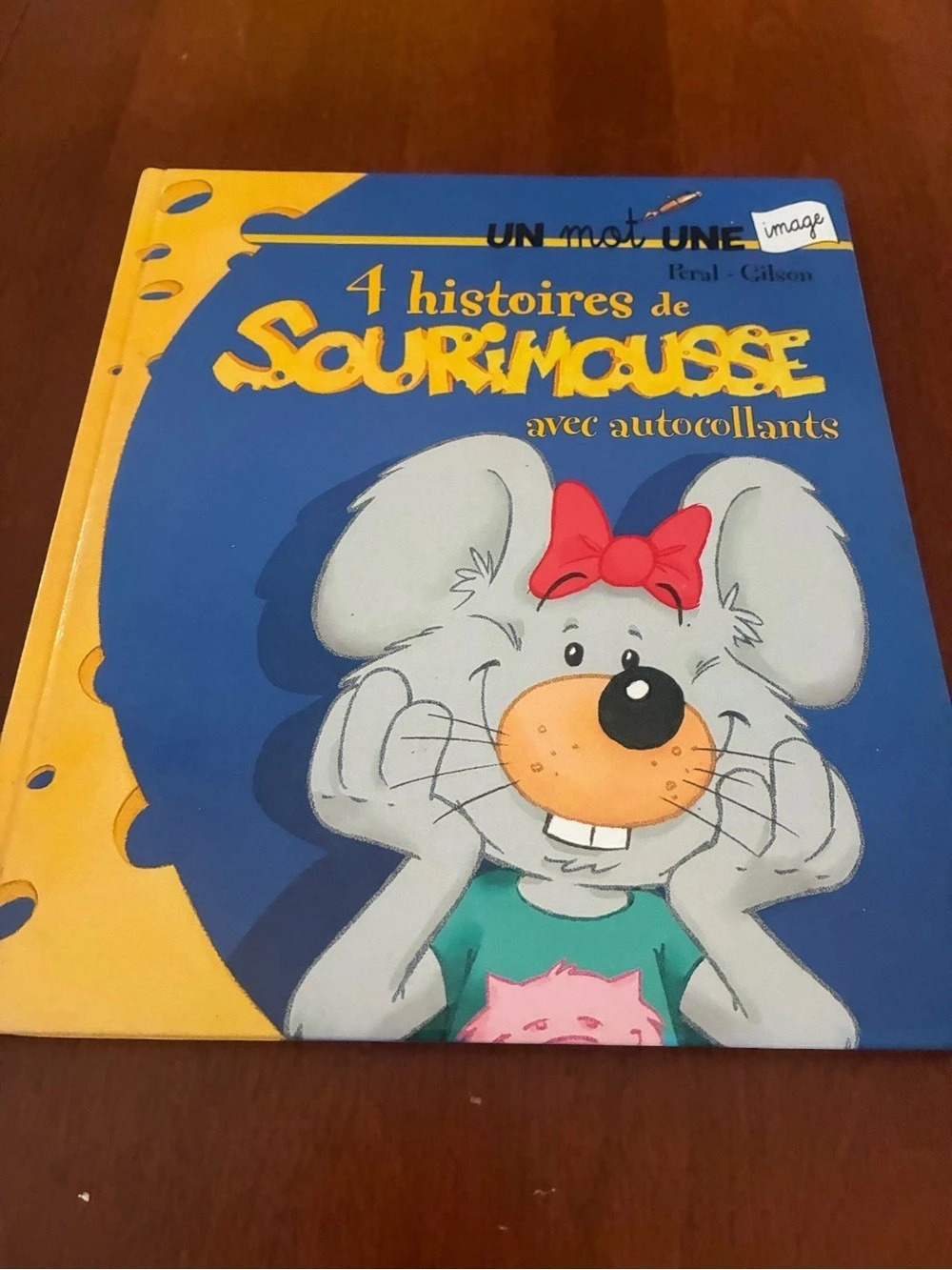Hemma 4 histoires de Sourimousse avec autocollants Storybook
